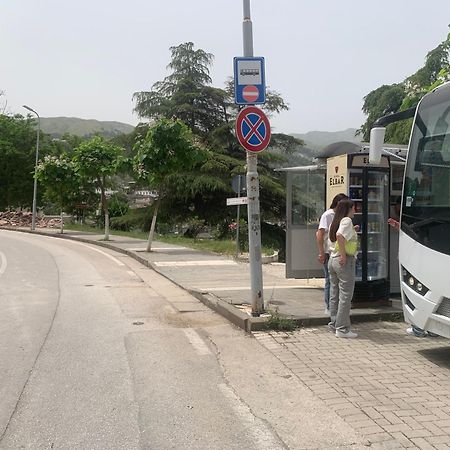 Appartamento Daors House Gjirokastër Esterno foto