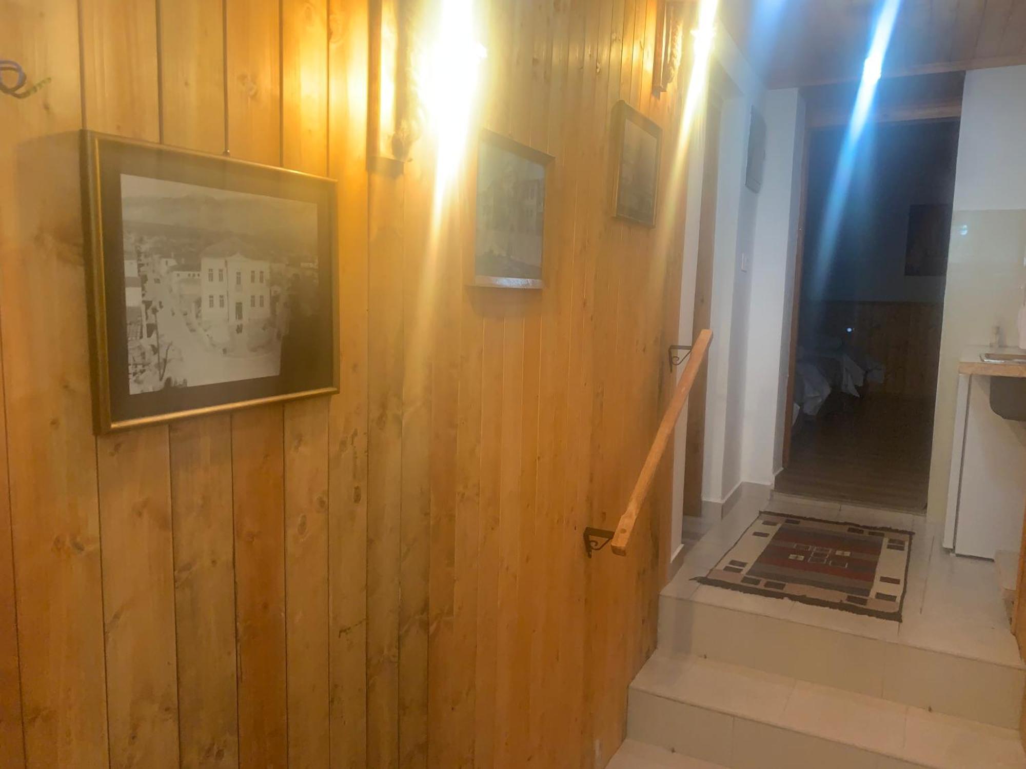 Appartamento Daors House Gjirokastër Esterno foto